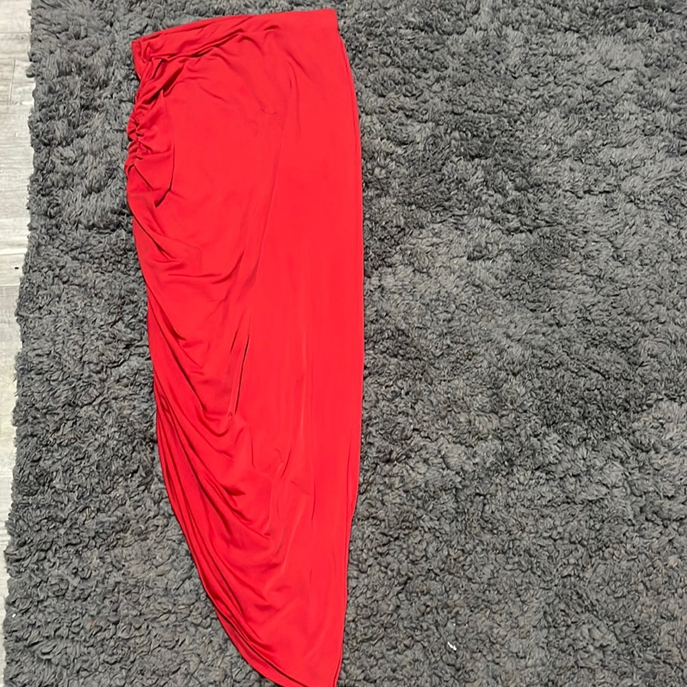 Red bodycon scrunch skirt